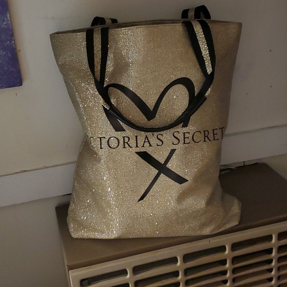 Gold Bag Victoria Secrets